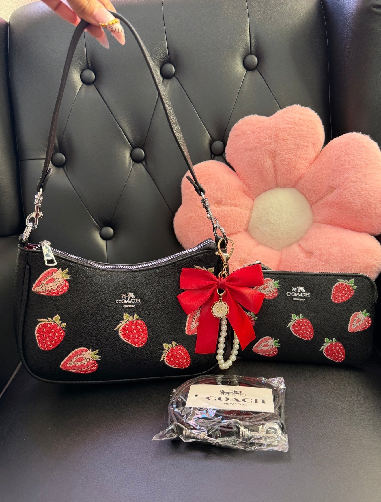 Black Strawberry Set