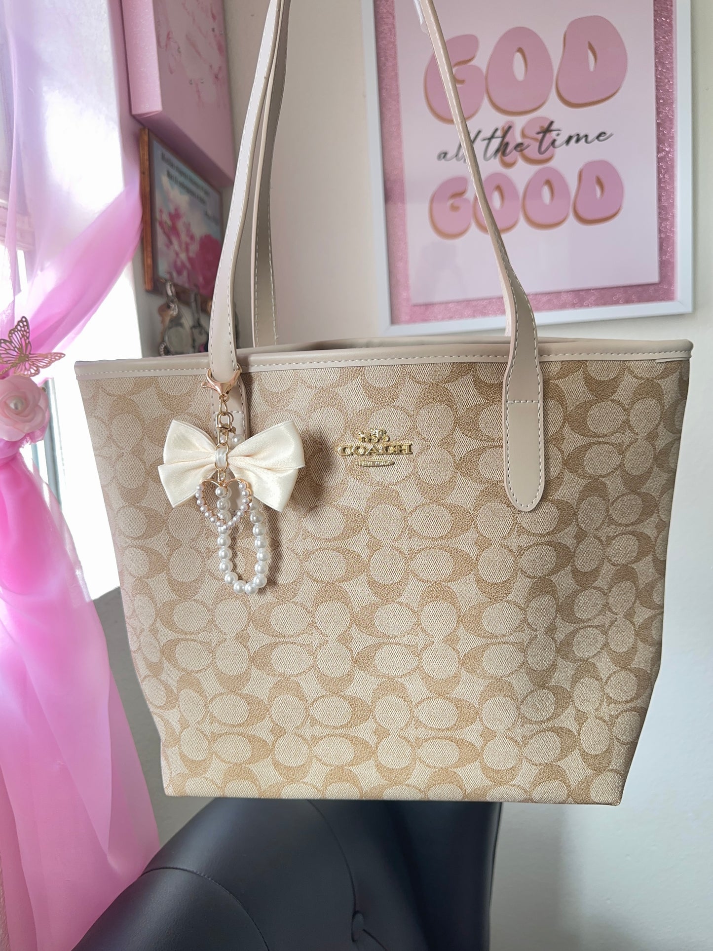 Beige Medium