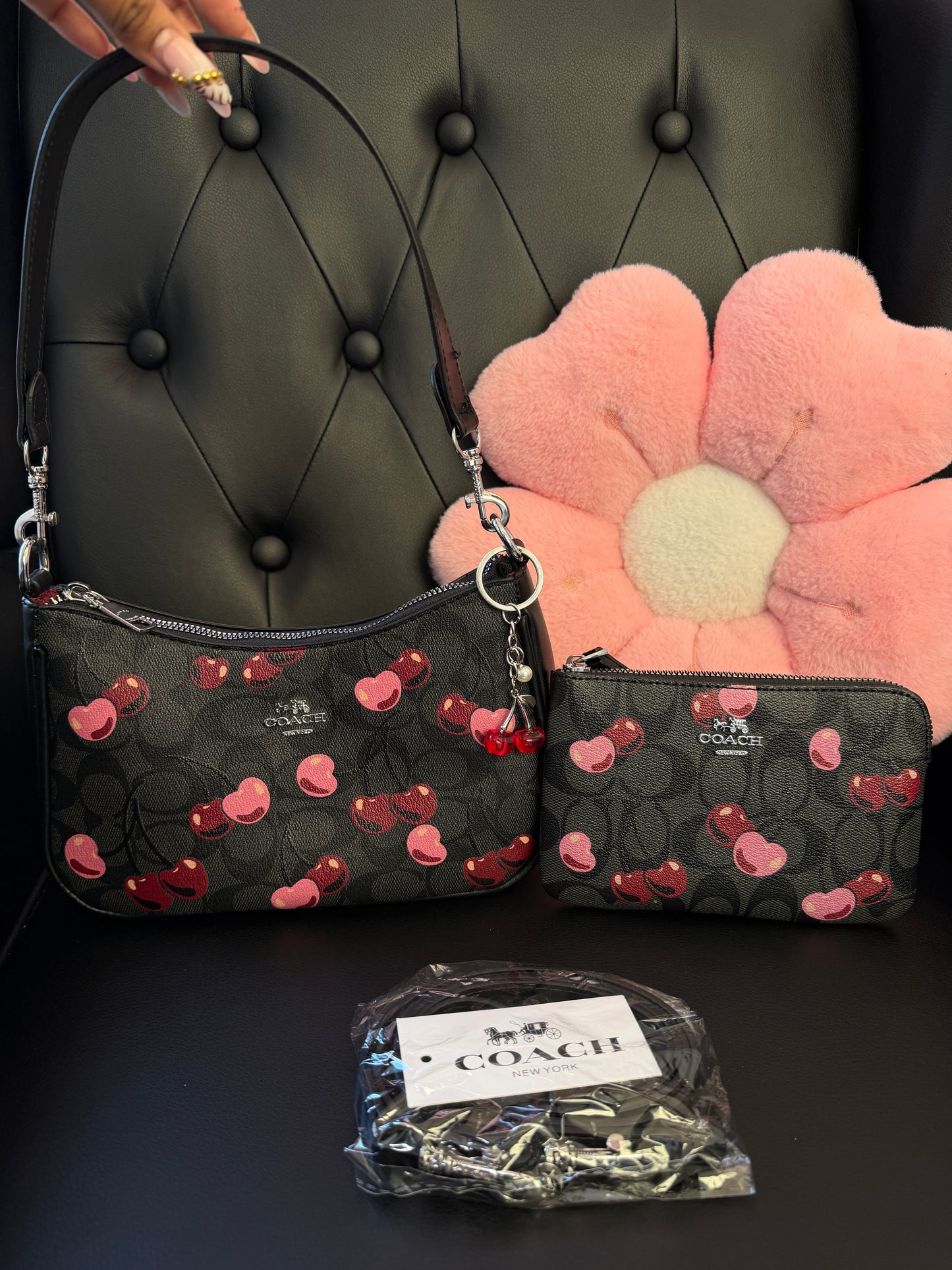 Black cherry set