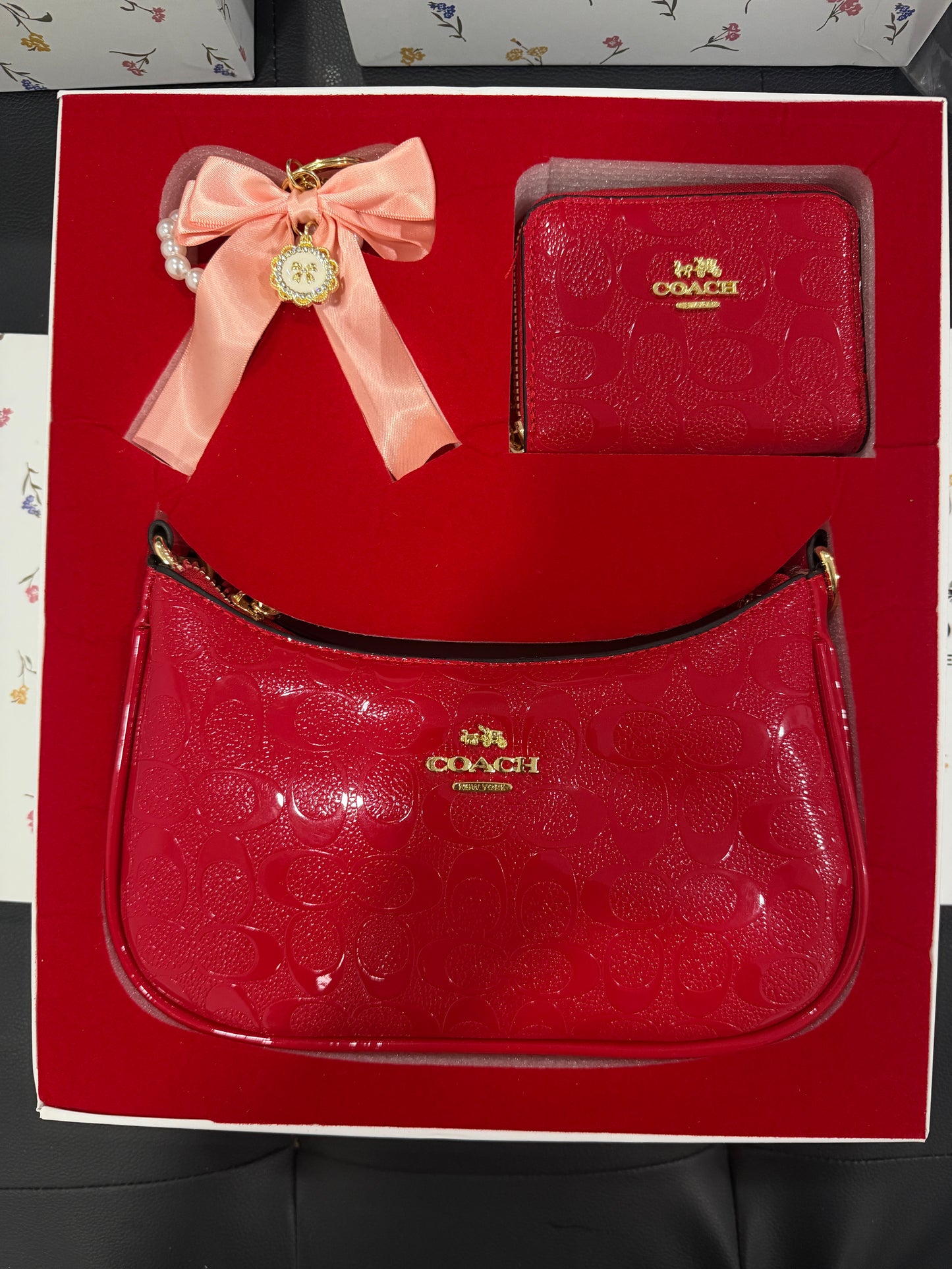 Red 2 pcs Set